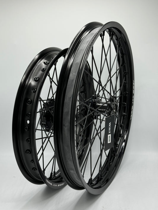 V2 black 19x16 Surron wheel set