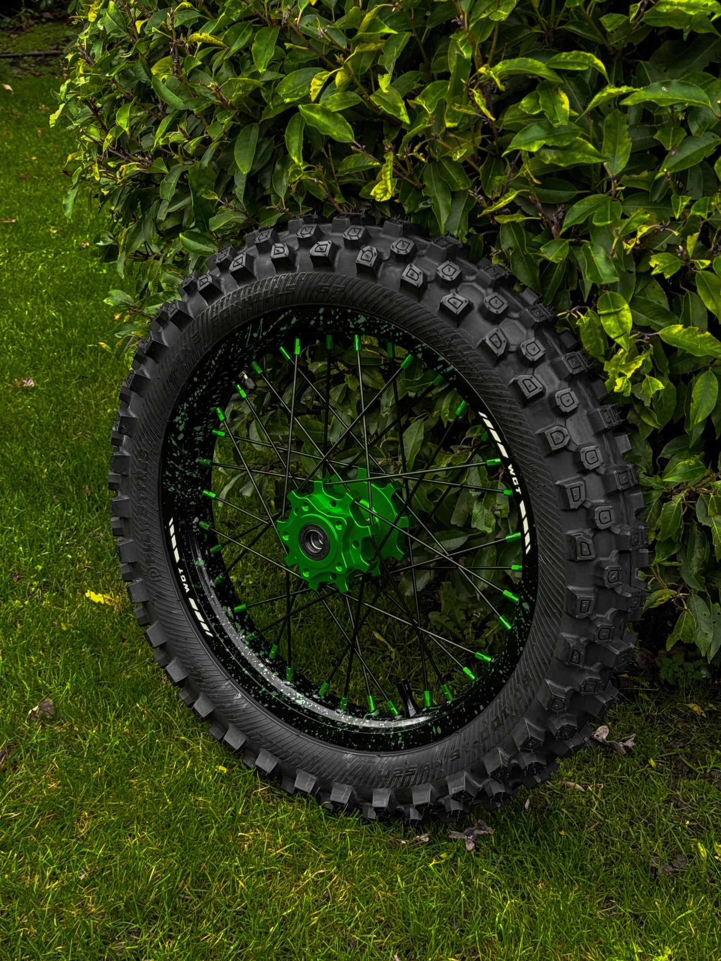 Custom green 19x16 wheelset